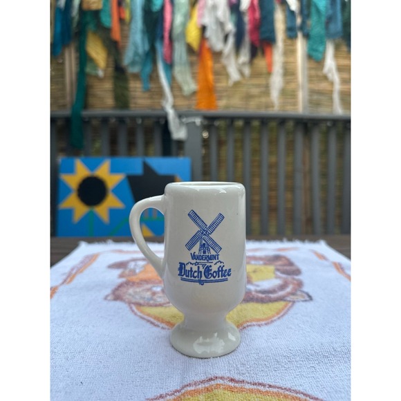 Vandermint Dutch Coffee White Ceramic Pedestal Mug with Windmill - Picture 1 of 6